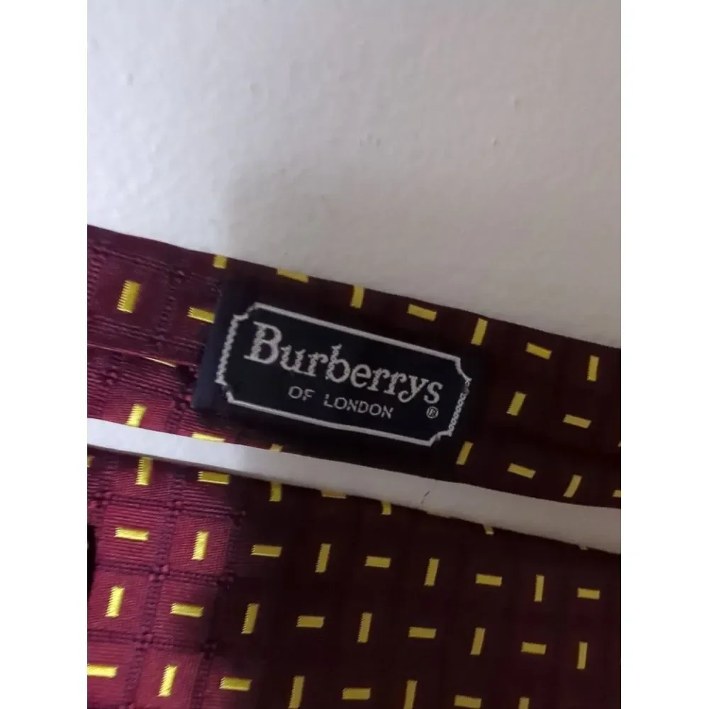 Burberrys of London Men Silk Tie Burgundy Yellow Geometric Hand Sewn USA Vintage